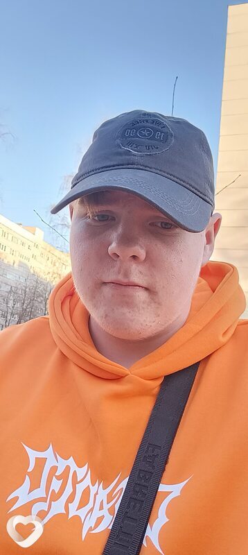 Артем, 20, Санкт-Петербурге — анкета №991711