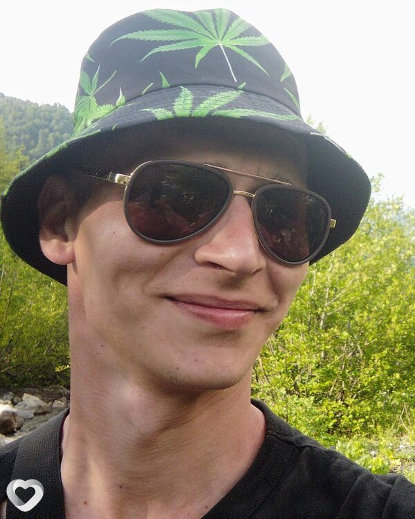 Юрий, 36, Гатчине — анкета №991849