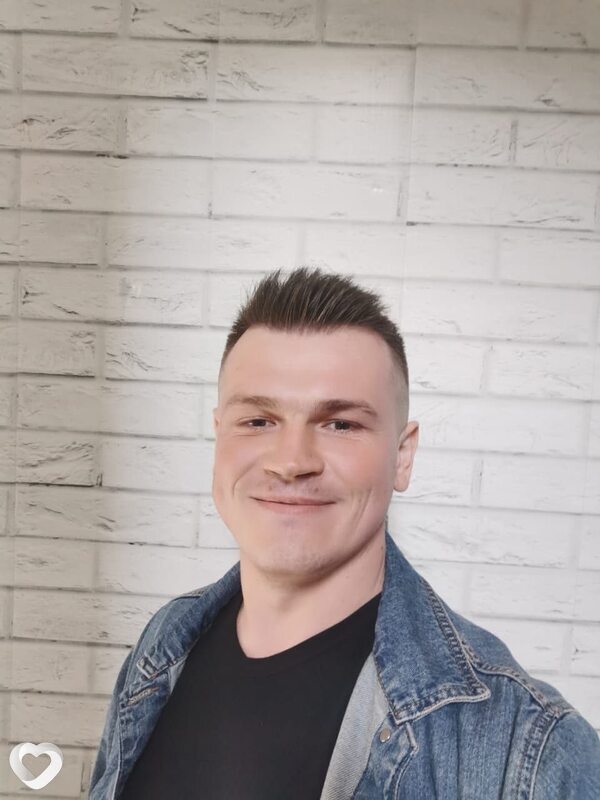 Роберт, 22, Москве — анкета №991913