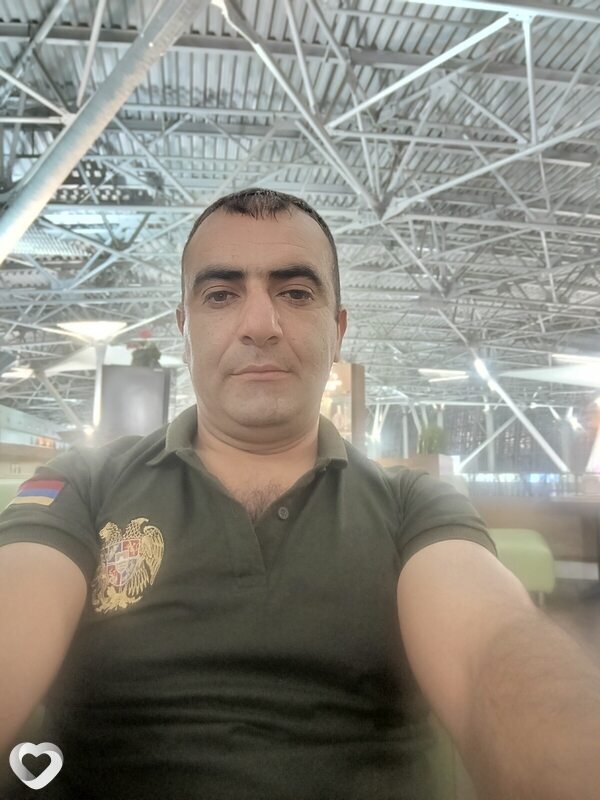 Армен, 35, Видном — анкета №992167