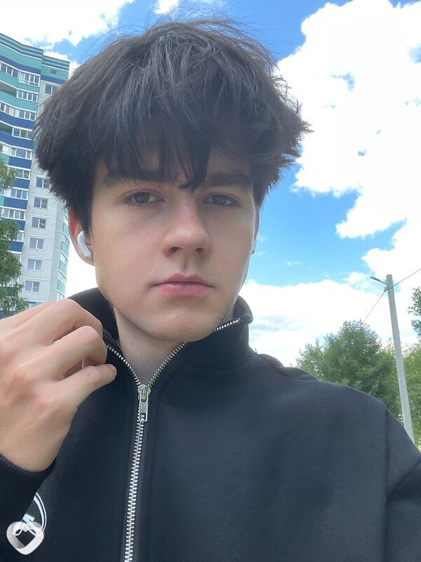Данил, 20, Ижевске — анкета №992508