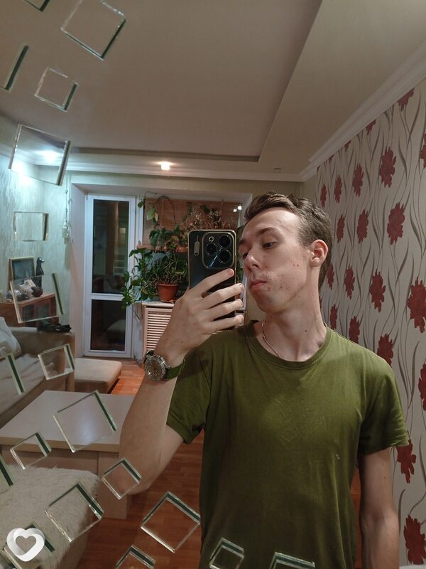 Влад, 23, Губахе — анкета №992320