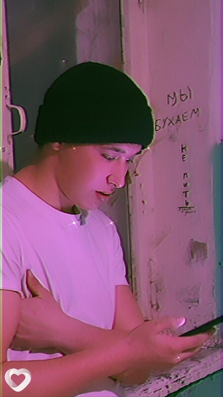 Василий, 23, Москве — анкета №992778