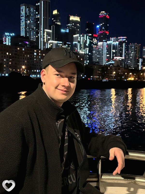 Доминик, 21, Москве — анкета №993253