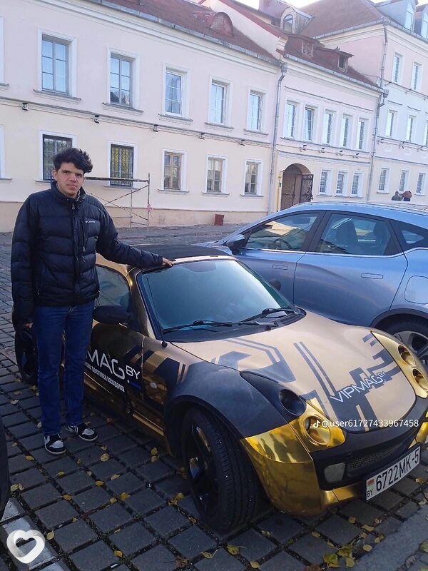 Павел, 21, Минске — анкета №993841