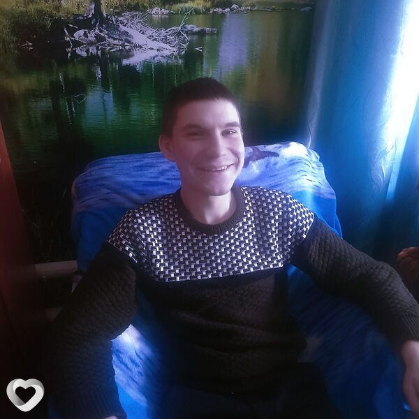 Владислав, 23, Гомеле — анкета №993704