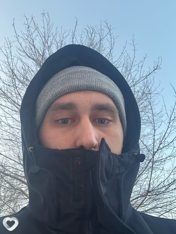 Михаил, 23, Барнауле — анкета №993884