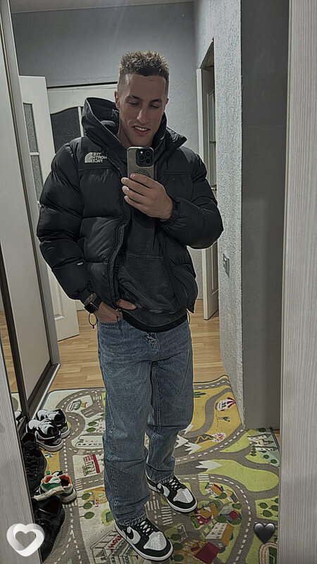 Артем, 31, Минске — анкета №2683328