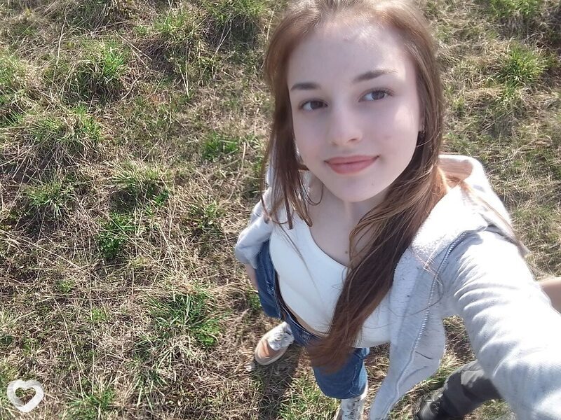Диана, 20, Нягани — анкета №994073