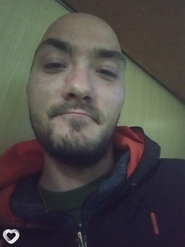 Артем, 33, Омске — анкета №994435