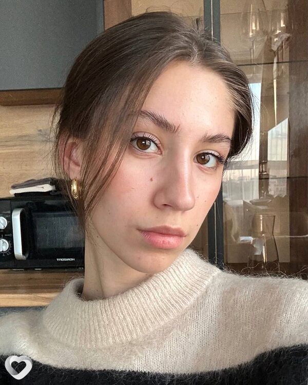 Алина, 21, Москве — анкета №994417