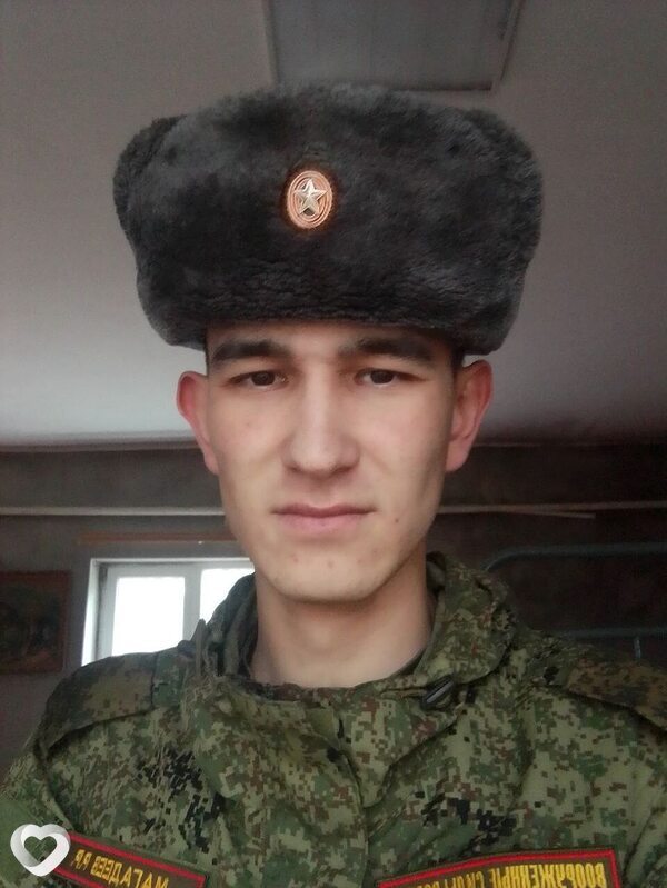 Роберт, 21, Стерлитамаке — анкета №995260