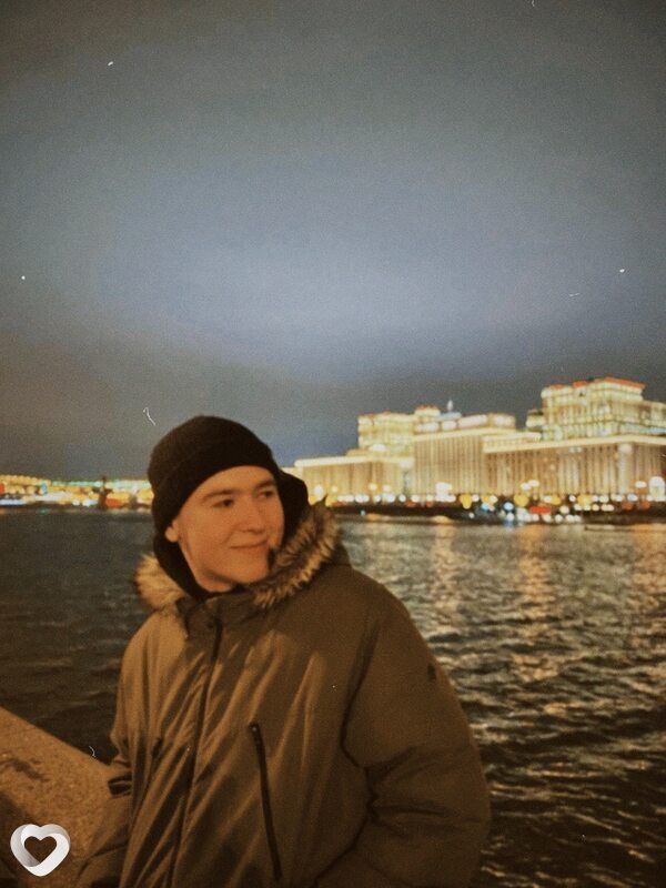 Вова, 21, Курске — анкета №995565