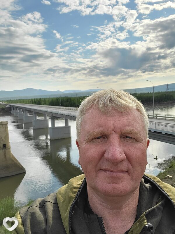 Илья, 59, Ленске — анкета №996381