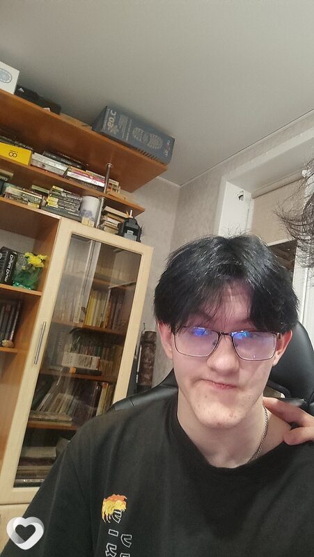 Илья, 20, Балакове — анкета №996496