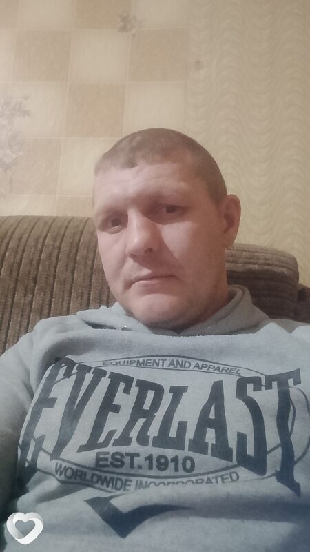 Александр, 37, Бийске — анкета №996732