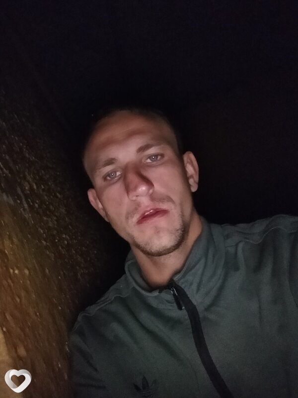 Вова, 27, Тихорецке — анкета №996910