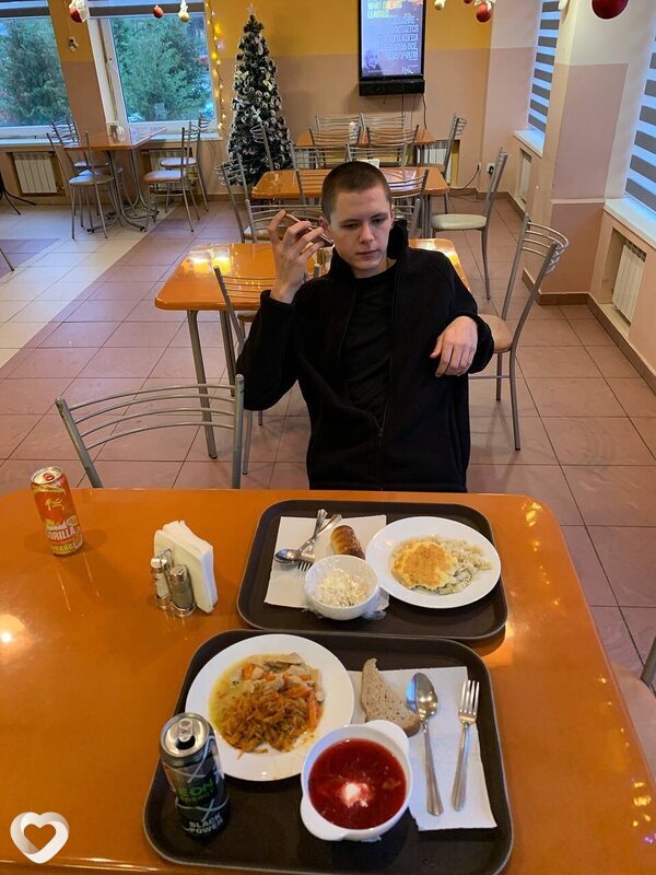 Илья, 21, Москве — анкета №996923