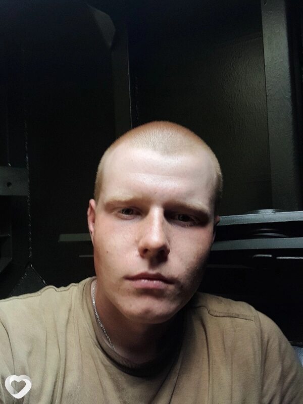 Юрий, 24, Санкт-Петербурге — анкета №997280