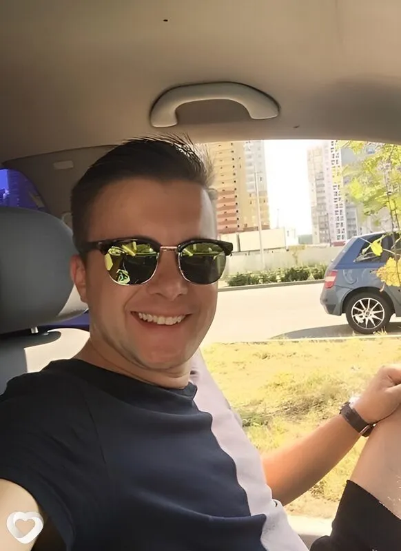Илья, 35, Москве — анкета №997857