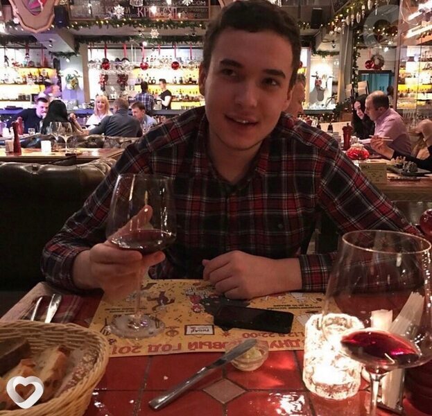 Роберт, 28, Санкт-Петербурге — анкета №998290