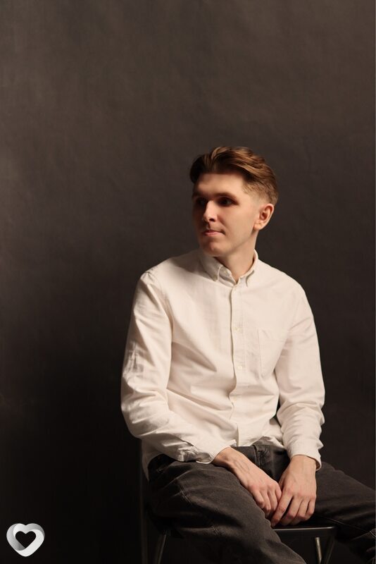 Артур, 27, Москве — анкета №998296