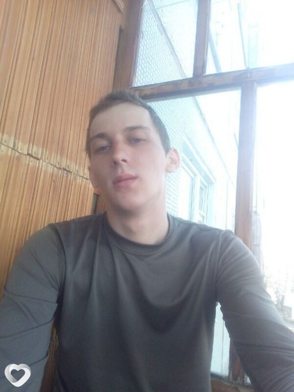 Виктор, 27, Томске — анкета №998510
