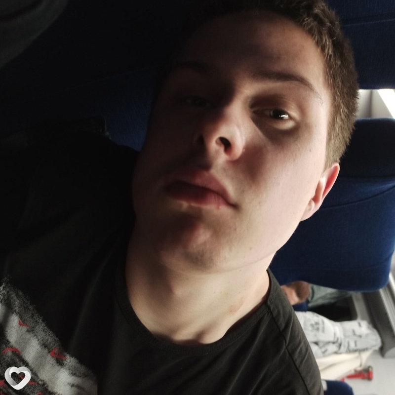 Арсений, 24, Петрозаводске — анкета №998461