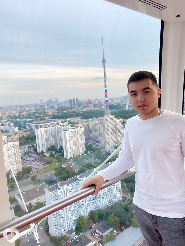 Назиров, 22, Москве — анкета №998538