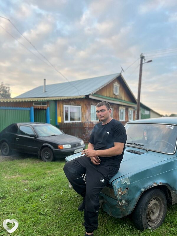Александр, 23, Томске — анкета №999064