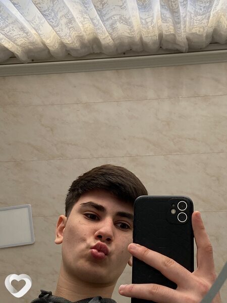 Халид, 22, Баку — анкета №999103