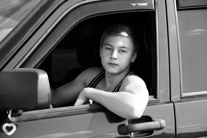 Максим, 30, Донецке — анкета №999257
