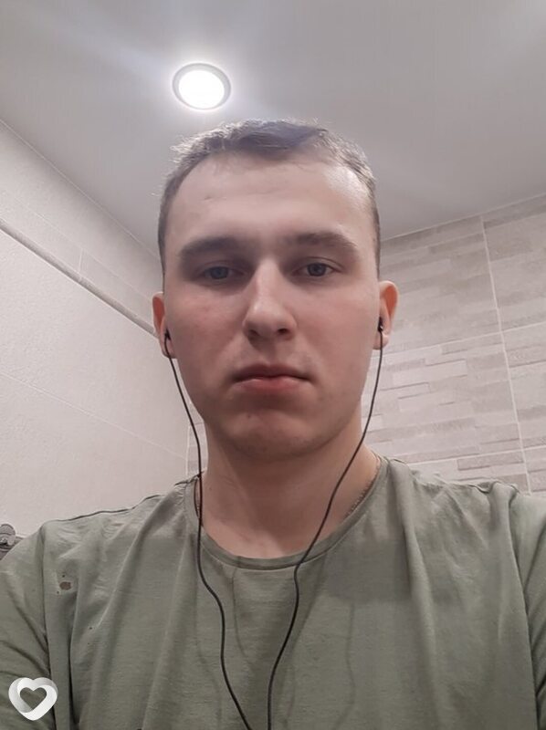 Александр, 27, Красноярске — анкета №999362