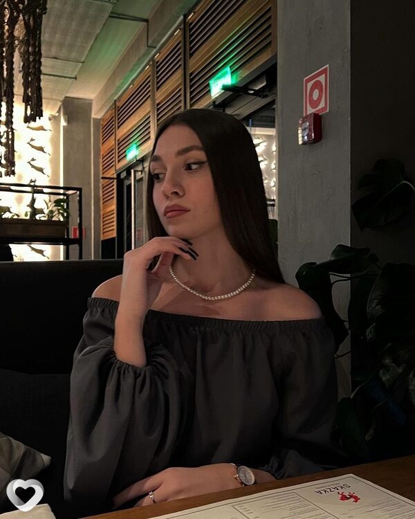Полина, 25, Москве — анкета №999396