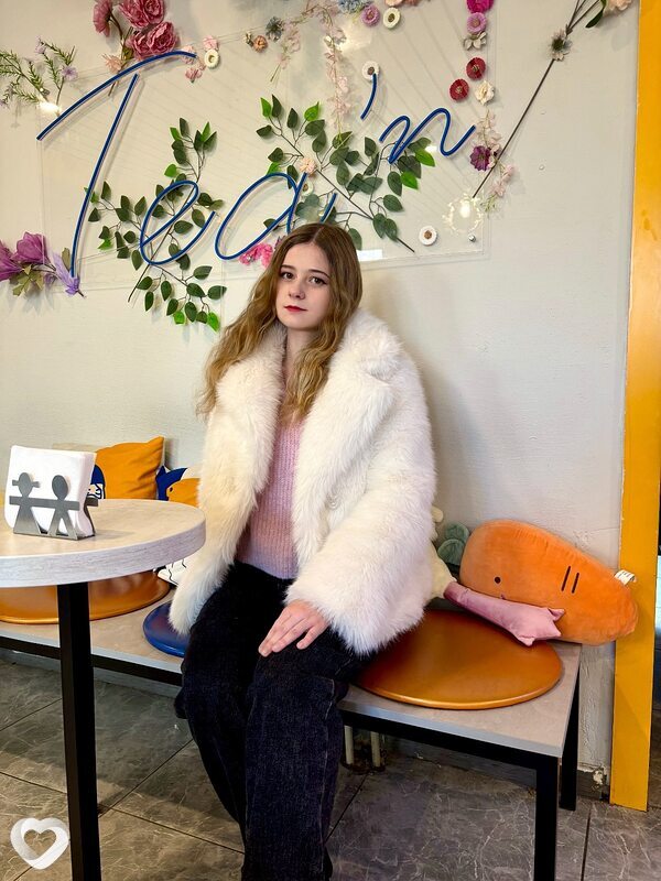 Елена, 26, Минске — анкета №999334