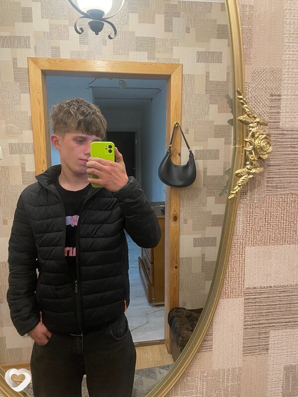 Владик, 21, Гродно — анкета №999880