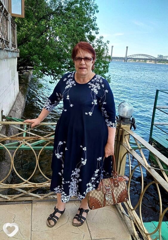 Людмила, 66, Санкт-Петербурге — анкета №1000035
