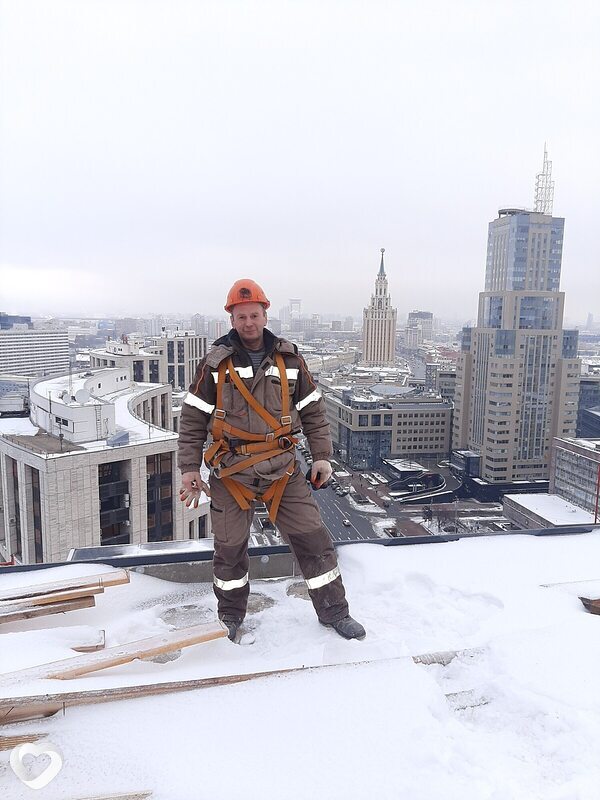 Зорин, Молодогвардейск