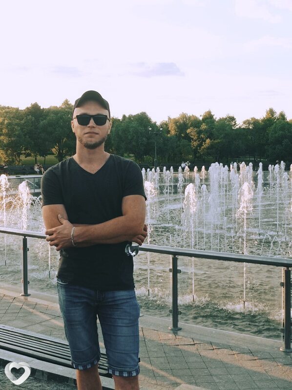 Артём, 30, Москве — анкета №1000139