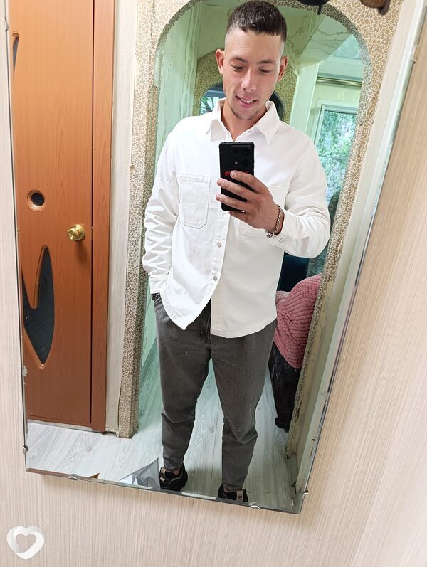 Михаил, 25, Ангарске — анкета №1000521