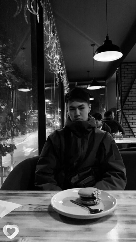 Боря, 20, Москве — анкета №1001097