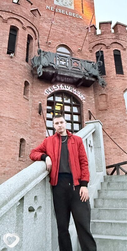 Владислав, 23, Калининграде — анкета №1001573