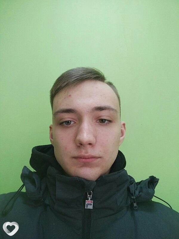 Илья, 21, Москве — анкета №1001987