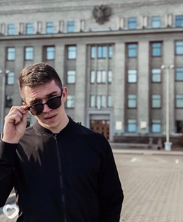 Александр, 26, Москве — анкета №1002747