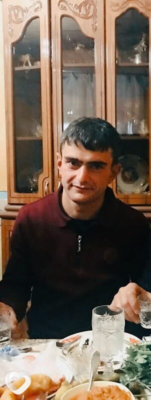 Толик, 29, Москве — анкета №1002859