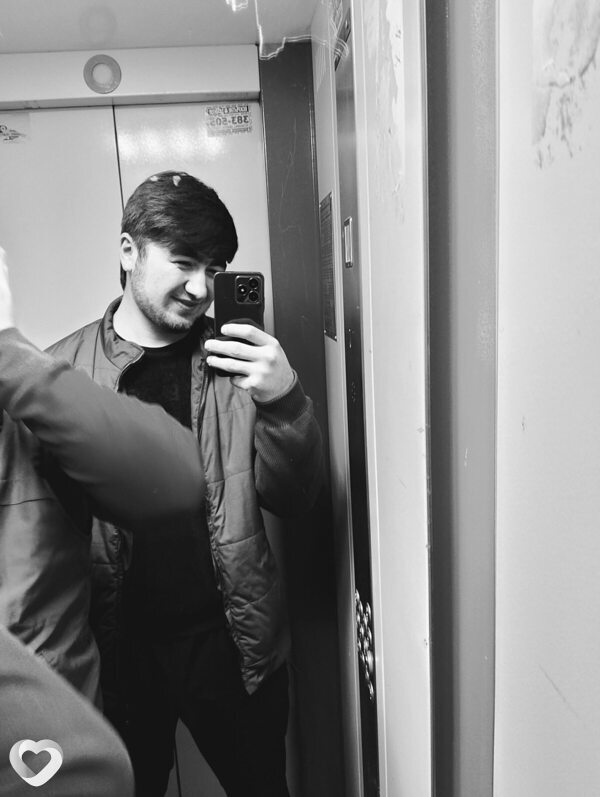 Мехрубон, 25, Чите — анкета №1003228