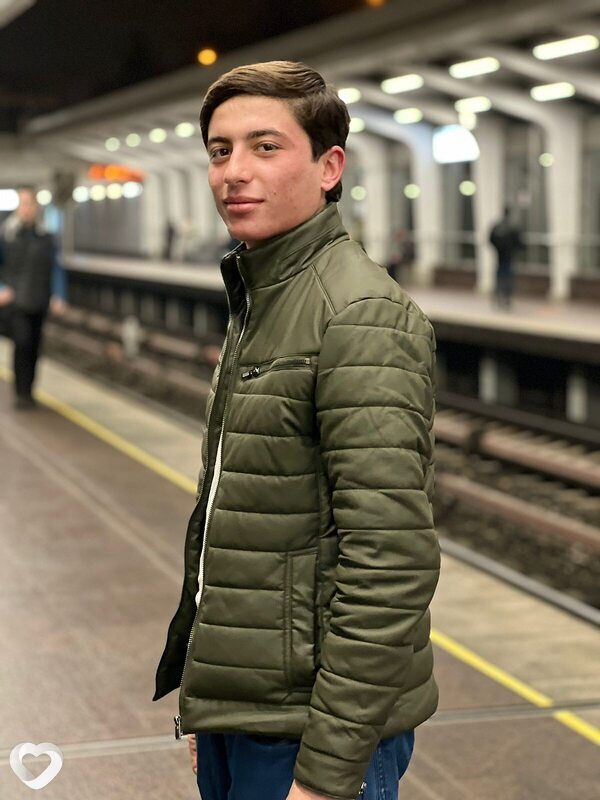 Азиз, 22, Москве — анкета №1003245