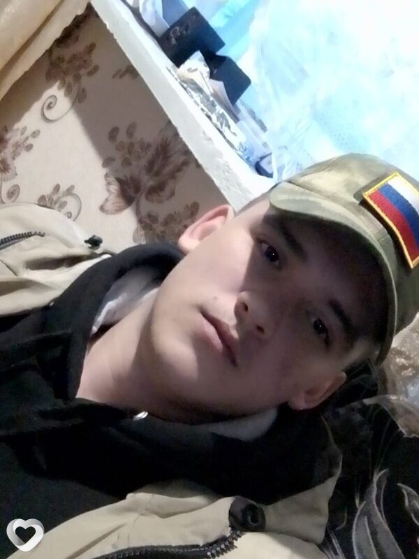Ярик, 21, Магнитогорске — анкета №1003286