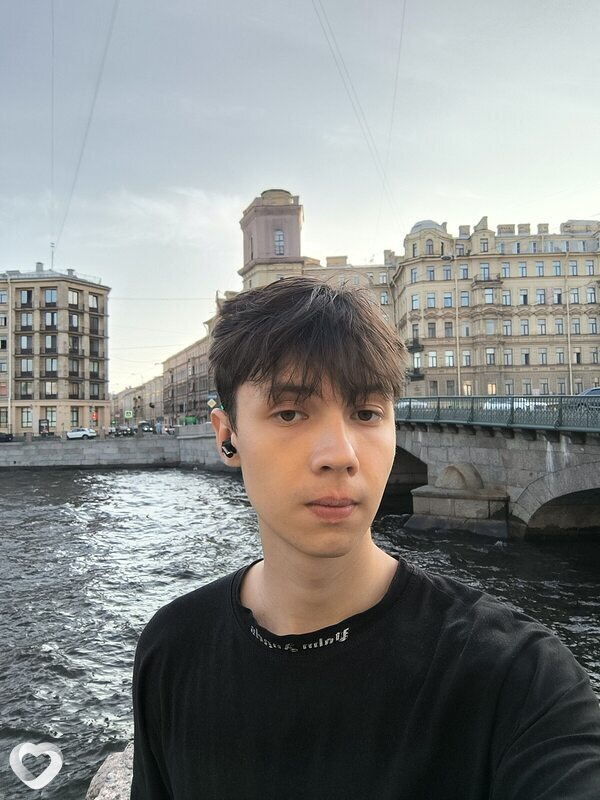 Тимур, 21, Брянске — анкета №1003398