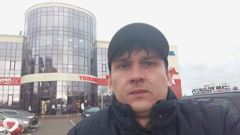 Рафаэль, 32, Краснодаре — анкета №1003401